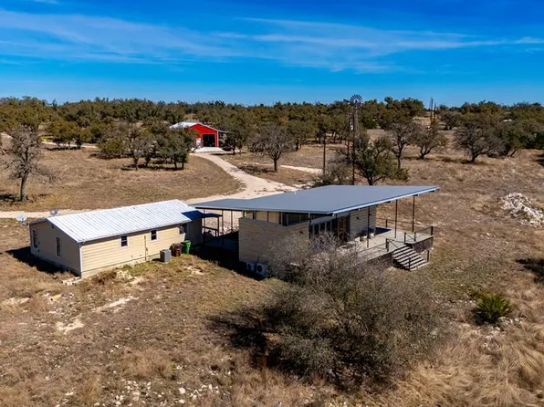 149 Avva Dr, Mountain Home, TX 78058
