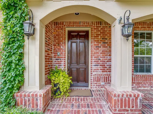 6898 Valley Brook Dr, Frisco, TX 75035
