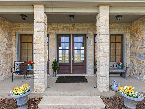 3rd image of 1244 Broadhead Rd