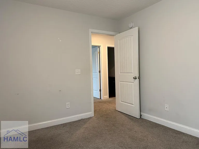 345 McClelland Loop NE — Photo 26