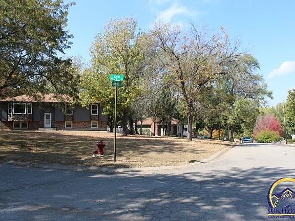 2nd image of 5125 NW 52nd St