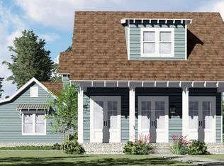 1519 Porter Ave, Ocean Springs, MS 39564