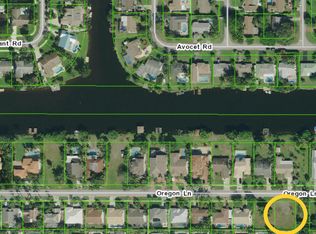 4 Oregon Ln, Boca Raton, FL 33487