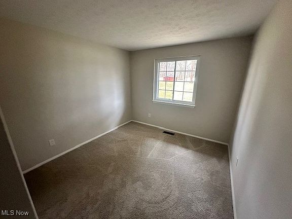 5th image of 7844 Glenn Allen Dr