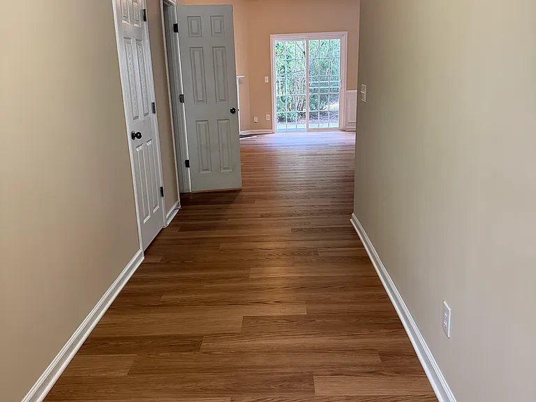 624 Baucom Grove Ct — Photo 3