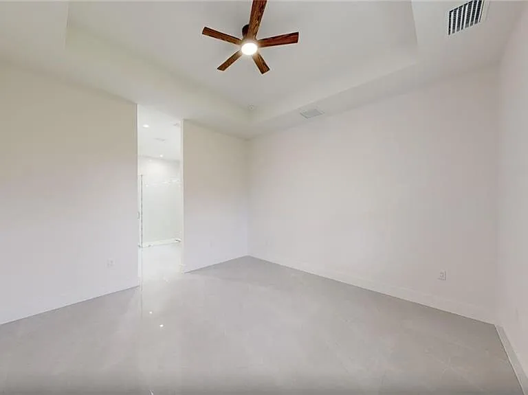 6050 Stratton Rd — Photo 16