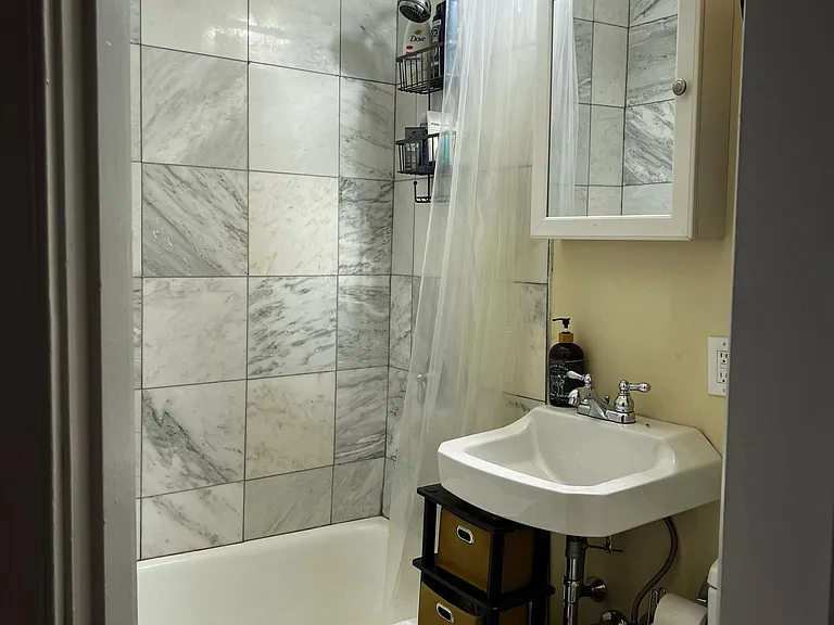 96 W Cedar St #6 — Photo 18