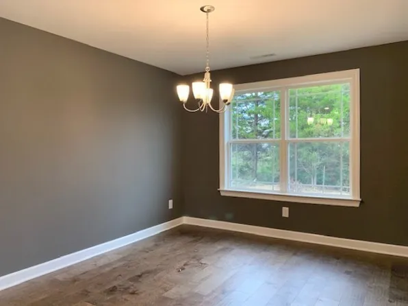 547 Preserve Cir, Manchester, TN 37355