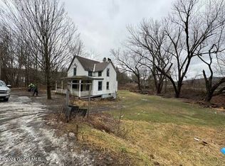 1685 County Route 59, Cambridge, NY 12816