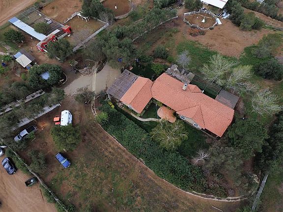 5th image of 34509 Goldridge Ave