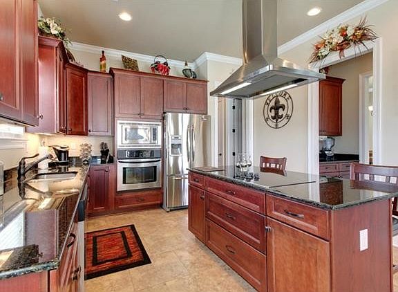 5th image of 619 Bluebonnet Dr