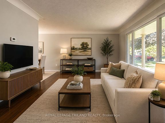 3rd image of 8 Croatia Ct