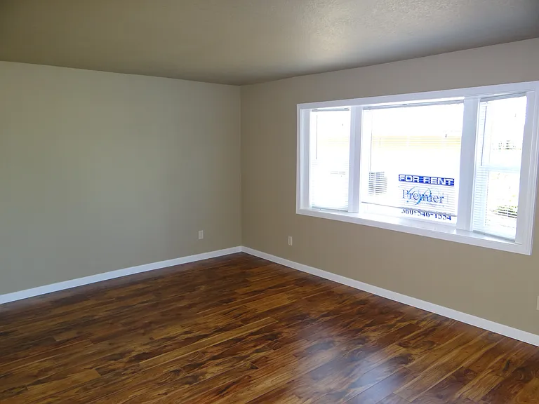 10908 NW 3rd Ct — Photo 4