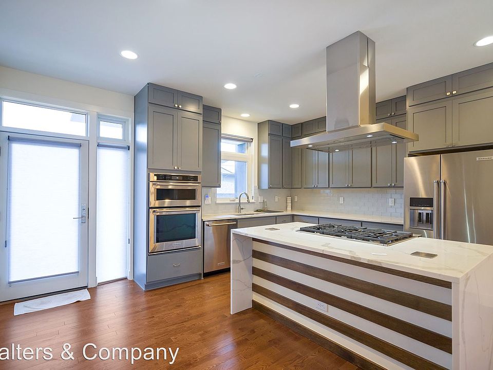 1st image of 6759 E Lowry Blvd