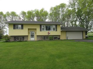W213 Cloverdale Rd, Colby, WI 54421
