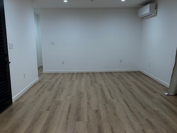 2nd image of 2624 W Alhambra Rd