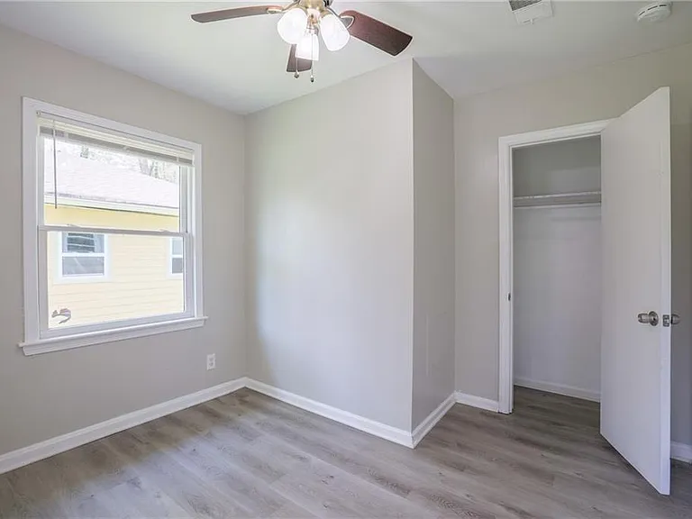 2945 Belvedere Ln — Photo 18