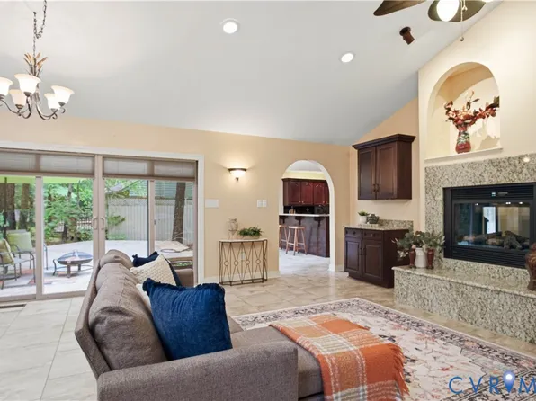 14202 Spring Gate Ter, Midlothian, VA 23112