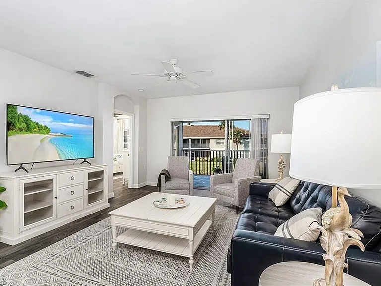 3009 Driftwood Way #2802 — Photo 4