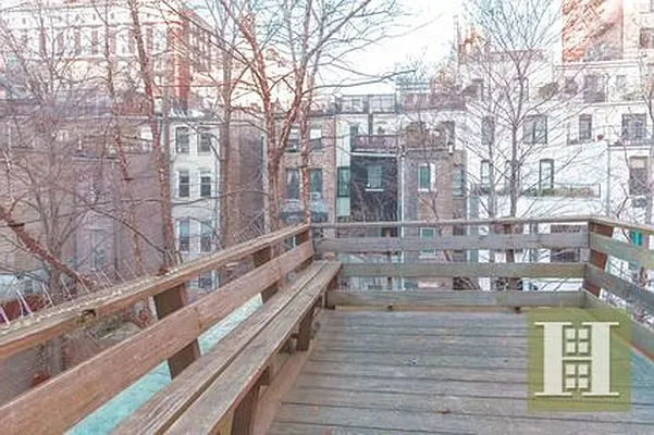 Rented by Halstead Real Estate | media 6