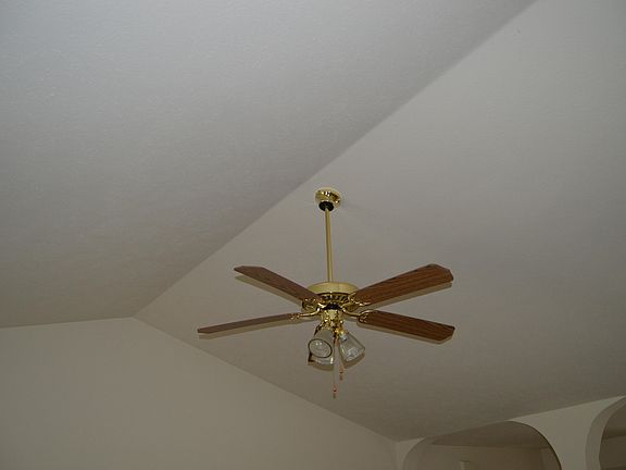 2nd image of 101 Brandy Ln