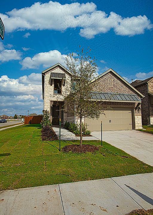 1st image of 705 Steppe Dr