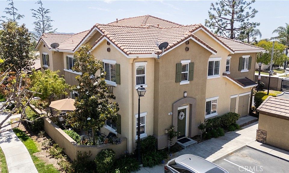 1st image of 2650 Vanilla Ln