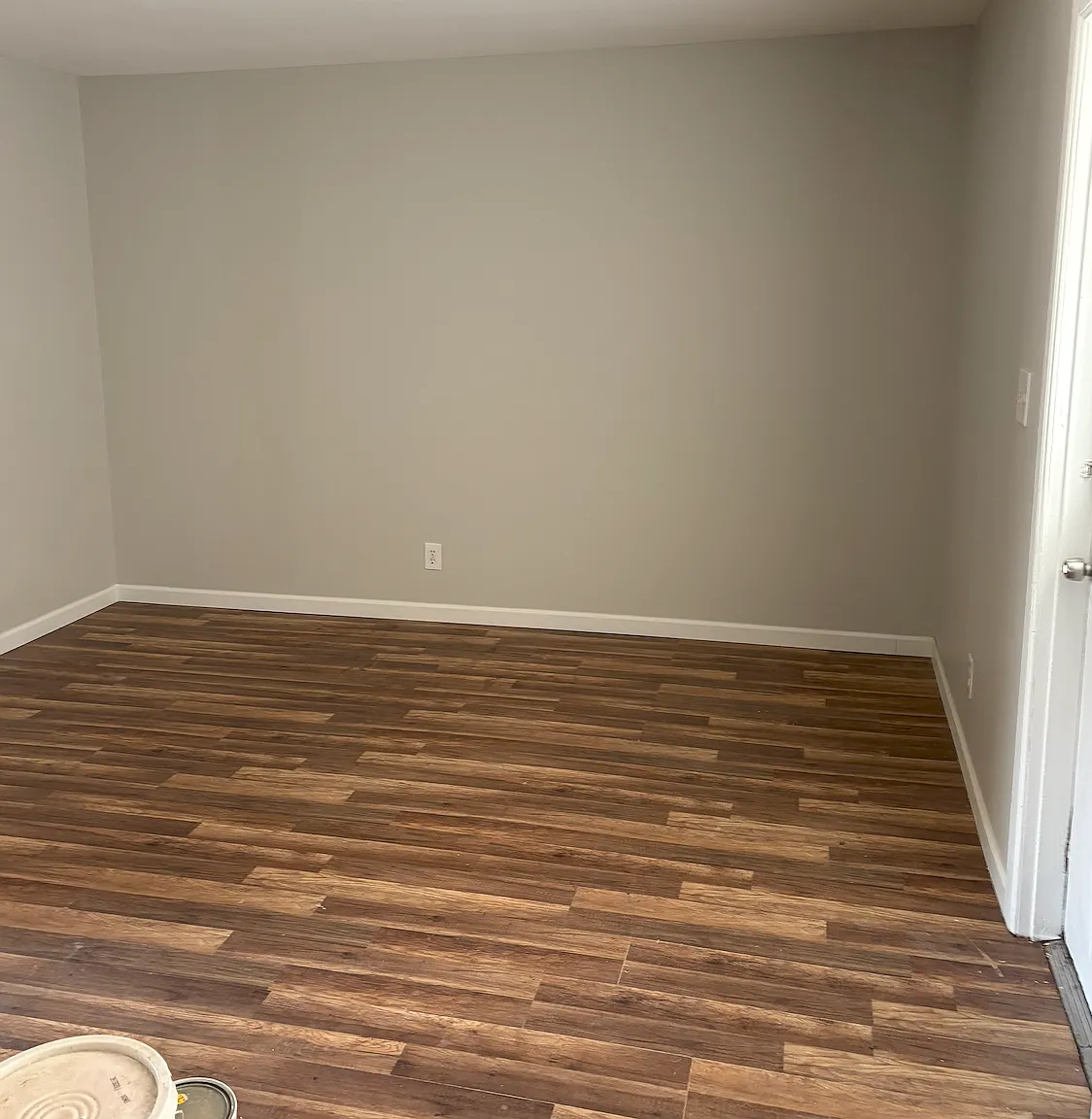 3 bed, 1190 sqft, $2,200 — Photo 4