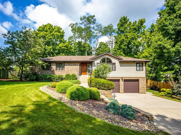 5209 Oakhill Ln, Cincinnati, OH 45247