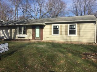 3318 York Dr, Champaign, IL