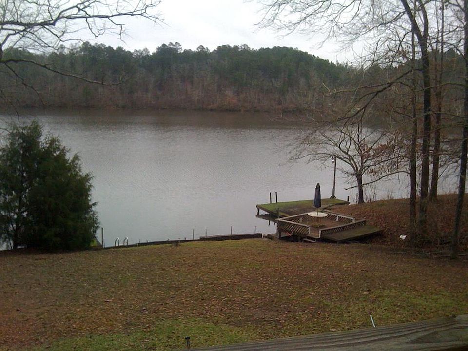 1st image of 654 Peckerwood Creek Trl