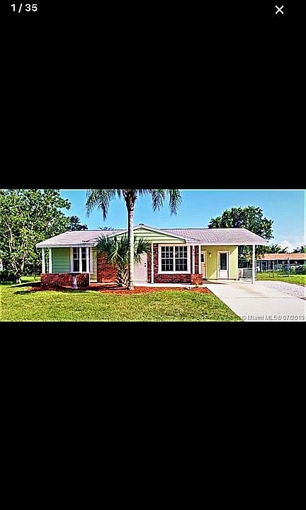 1st image of 454 NE Electra Ave