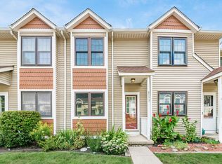 8173 Newark Ave #17D, Westerville, OH 43081