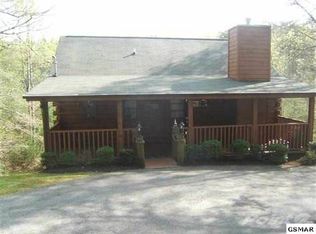 1645 Mountain View Ct, Sevierville, TN 37876
