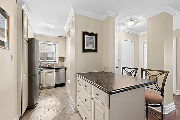 Sold by Compass | media 3