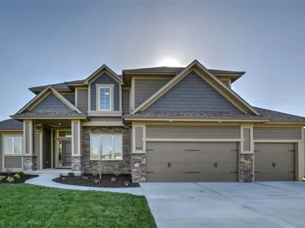 3113 NW Berkebile Ln, Lees Summit, MO 64081