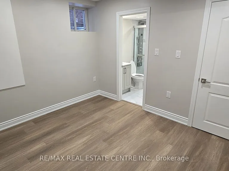 1 Nairn Cir #389 — Photo 10