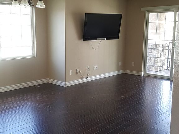 3rd image of 1249 W Cambria Way #L204