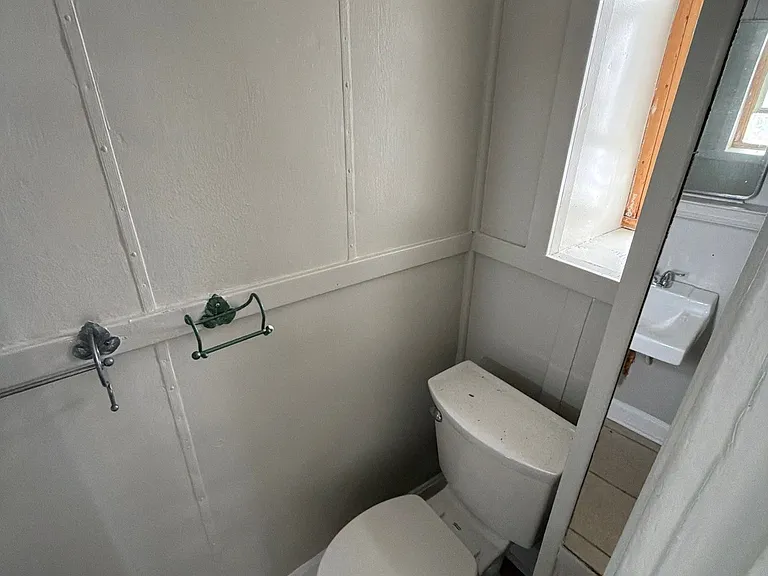 5848 Montgomery Rd #5 — Photo 4