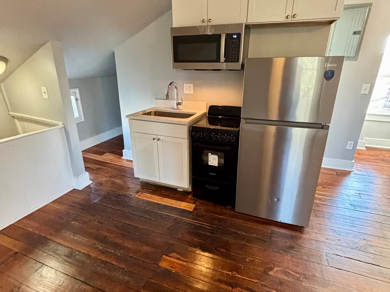 1132 Banklick St — Photo 3