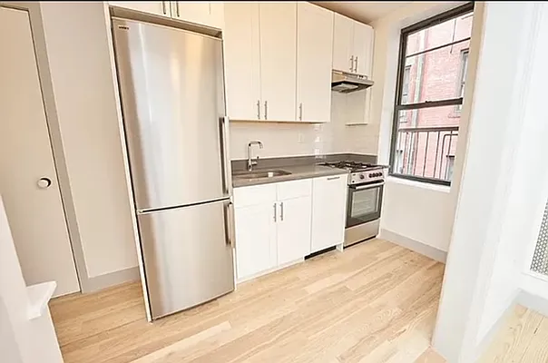 Rented by Four Seasons of NY Inc | media 10