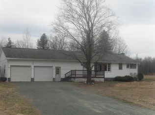 1468 Crescent Vischer Ferry Rd, Halfmoon, NY 12065