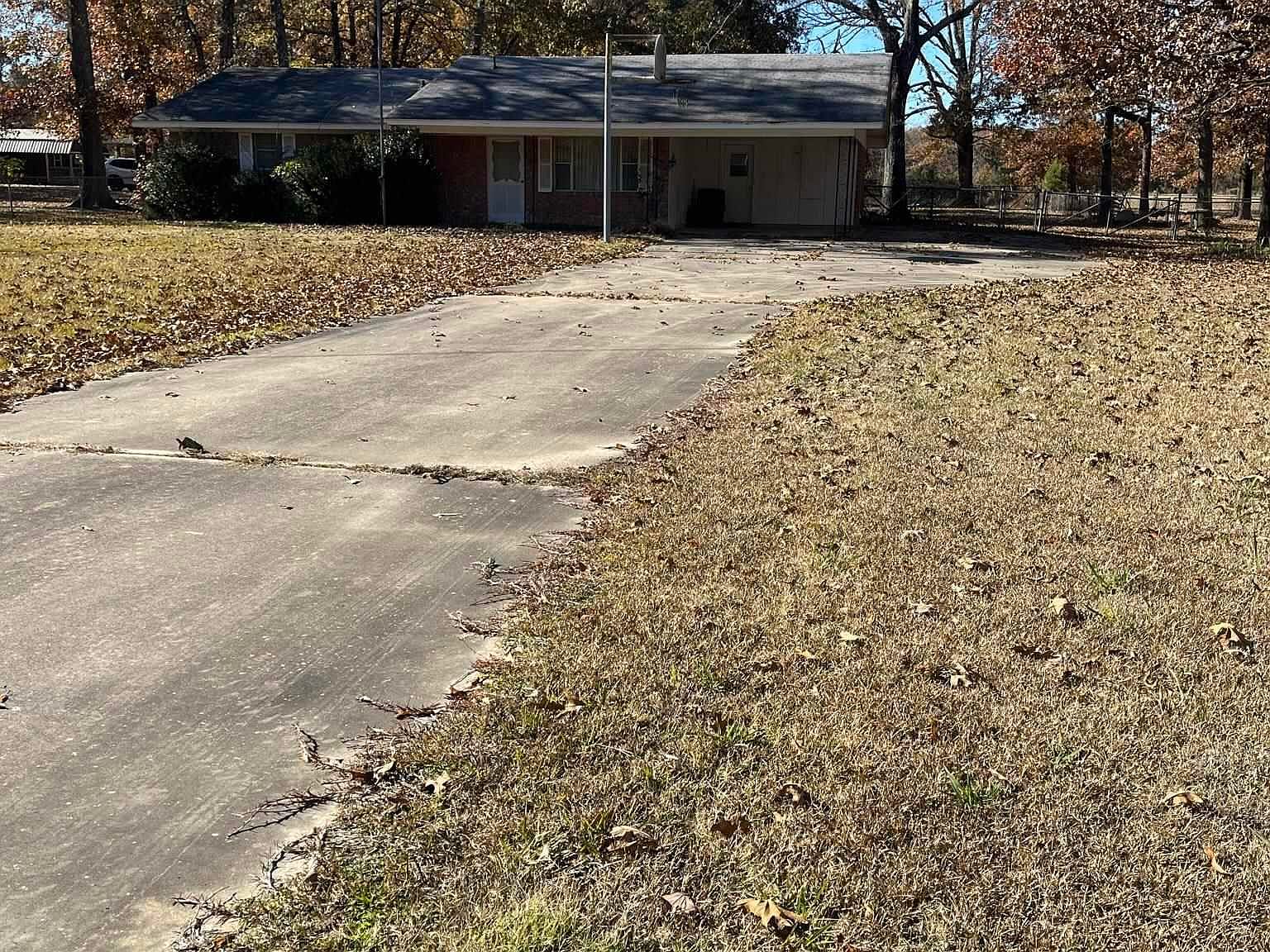 6500 Brinkley Rd, Pine Bluff, AR 71603 Zillow