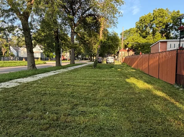 6001 S Wood St, Chicago, IL 60636
