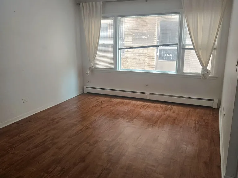 8228 Walsh Ln #1F — Photo 3