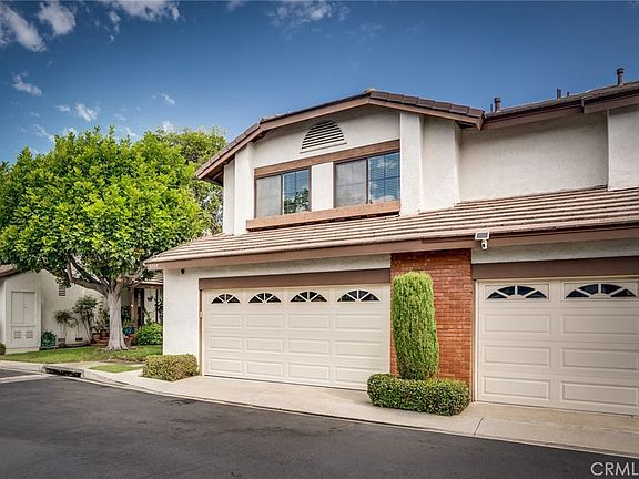 2nd image of 8537 Courreges Ct