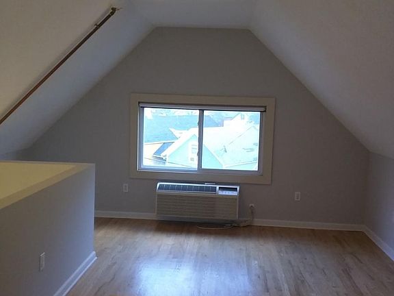 3rd image of 850 Starkweather Ave APT 3