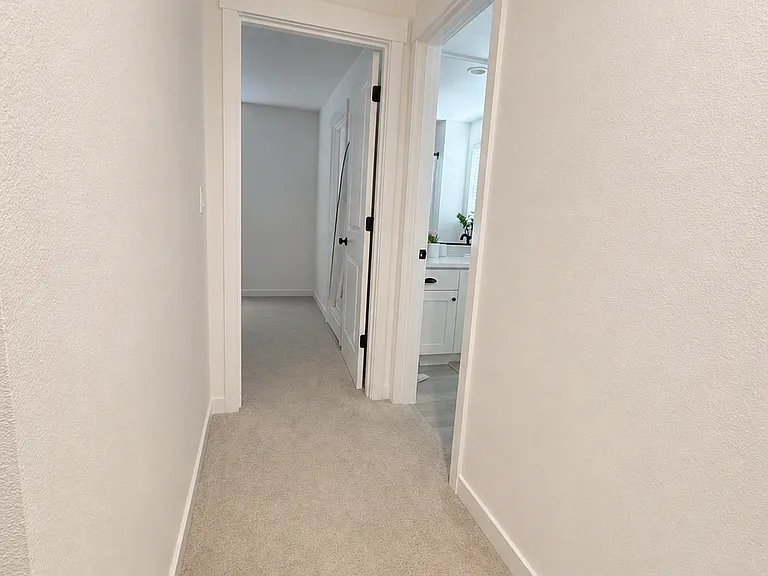 8522 NE 134th St — Photo 27