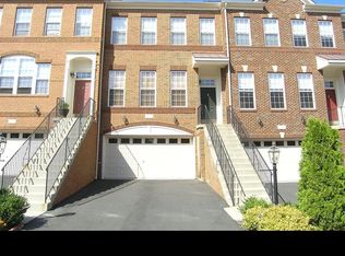 41898 Cinnabar Sq, Aldie, VA 20105