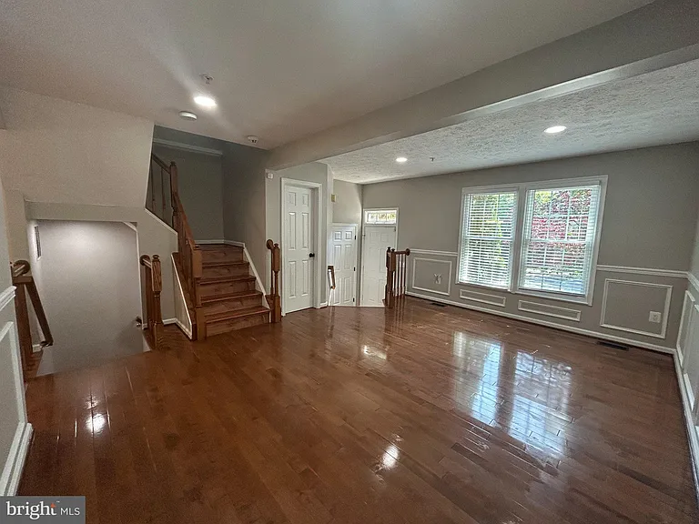 8616 Accokeek St — Photo 6